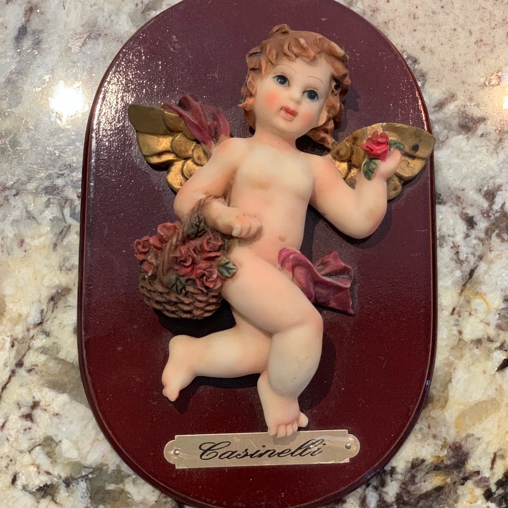 Vintage Casinelli cherub wall decor